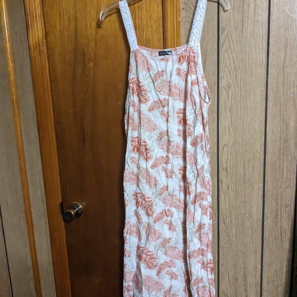 Dress - Picture 4 of 12